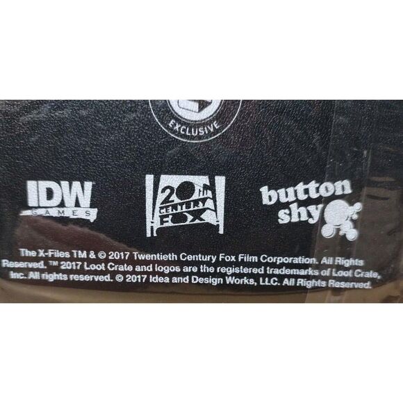 NIP Loot Crate Exclusive X-Files Circle of Truth Card Game Brand New In Plastic - Picture 4 of 9